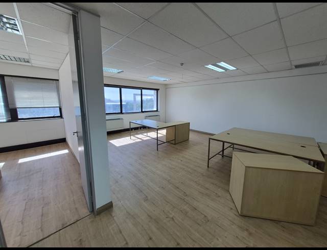 217M² OFFICE TO LET IN RIVONIA